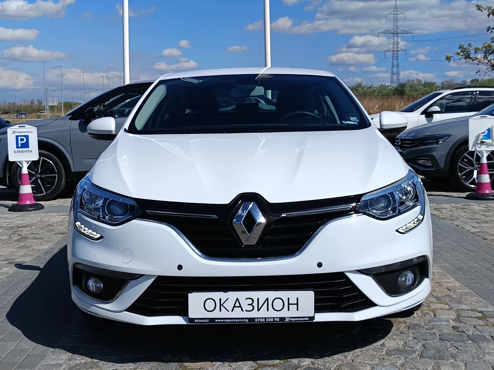 Renault Megane 1.3TCe 140 к.с./Life - изображение 2