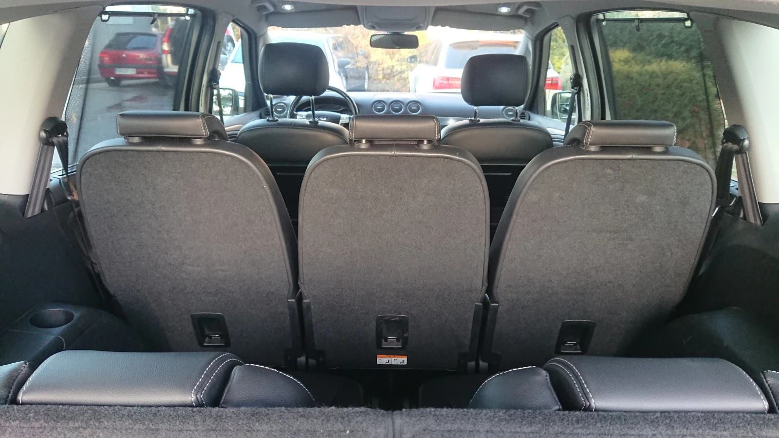 Ford S-Max Titanium - изображение 10
