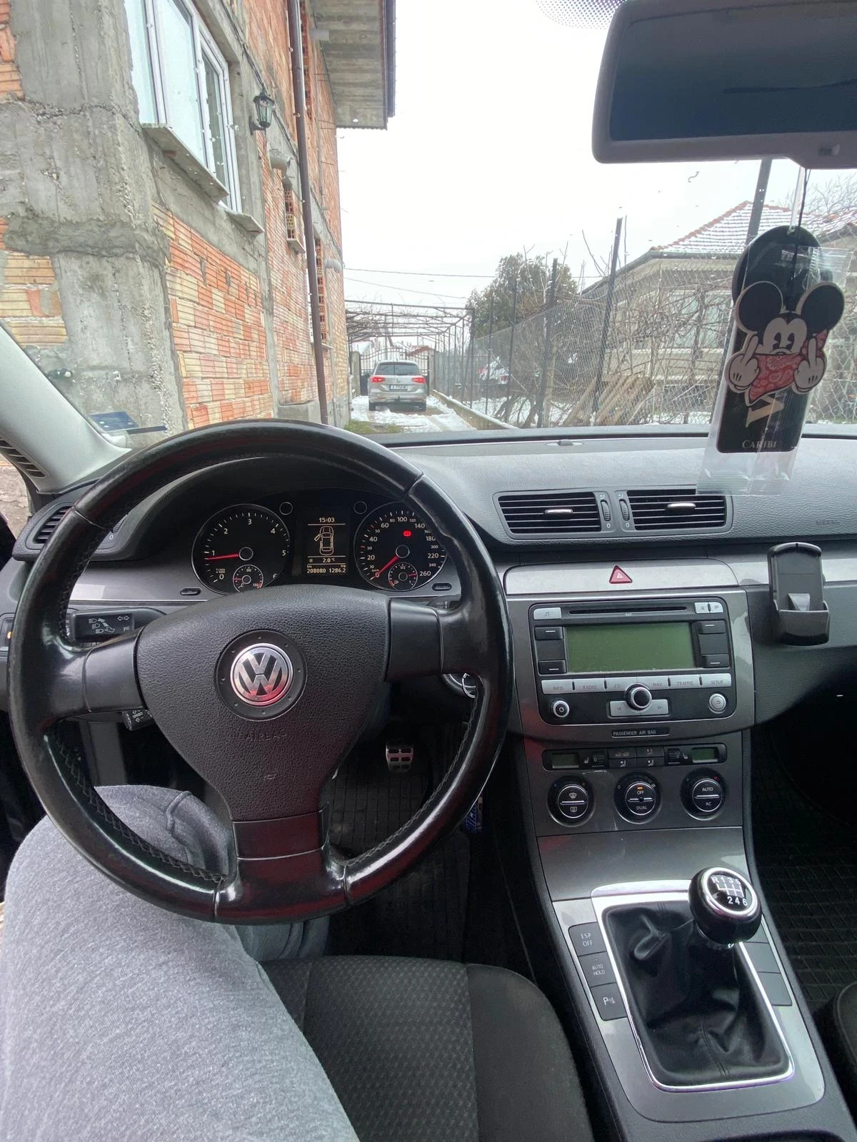 VW Passat  - изображение 7