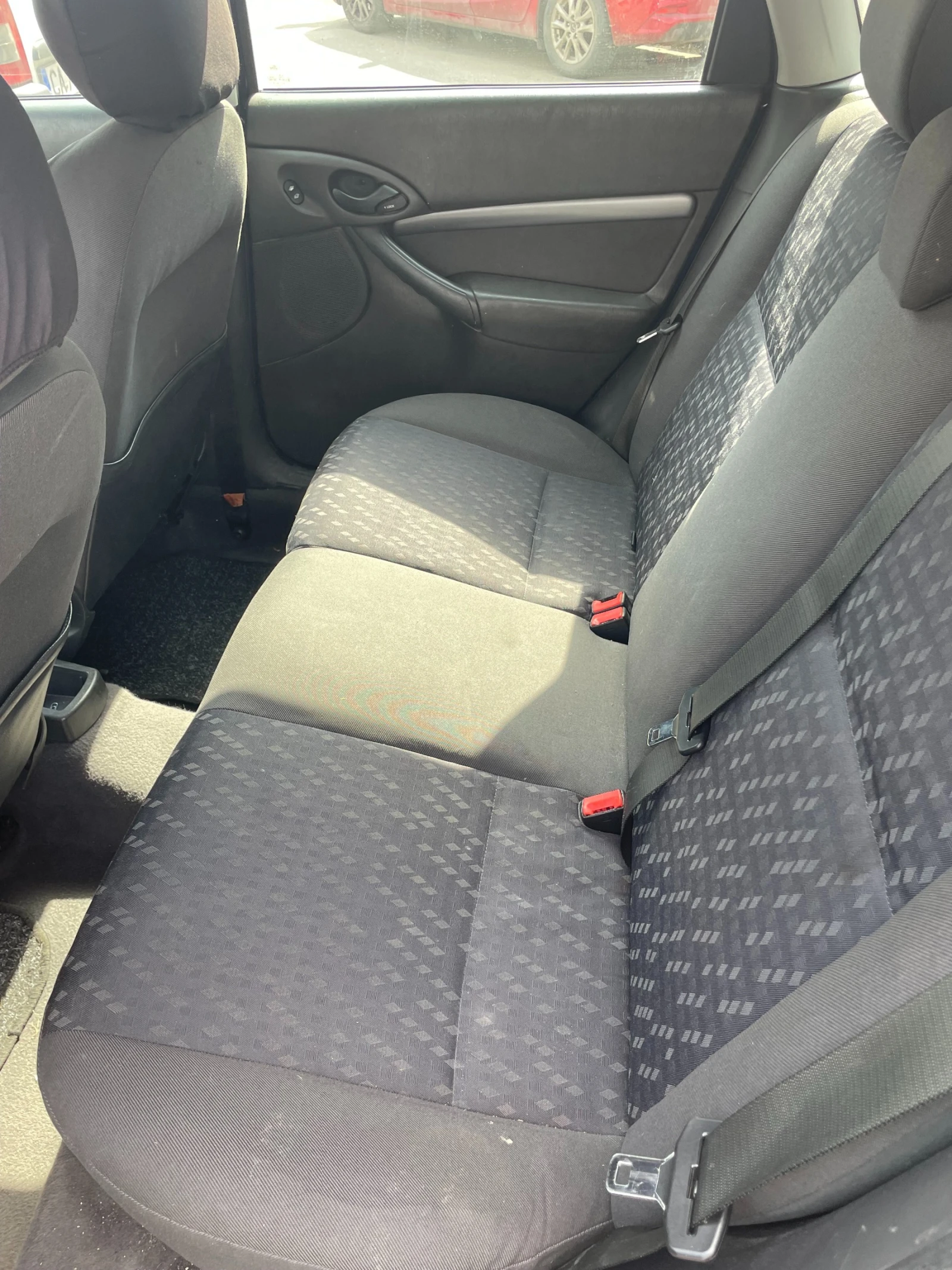 Ford Focus 1, 6 ГАЗ LANDIRENZO, снимка 8 - Автомобили и джипове - 53861443