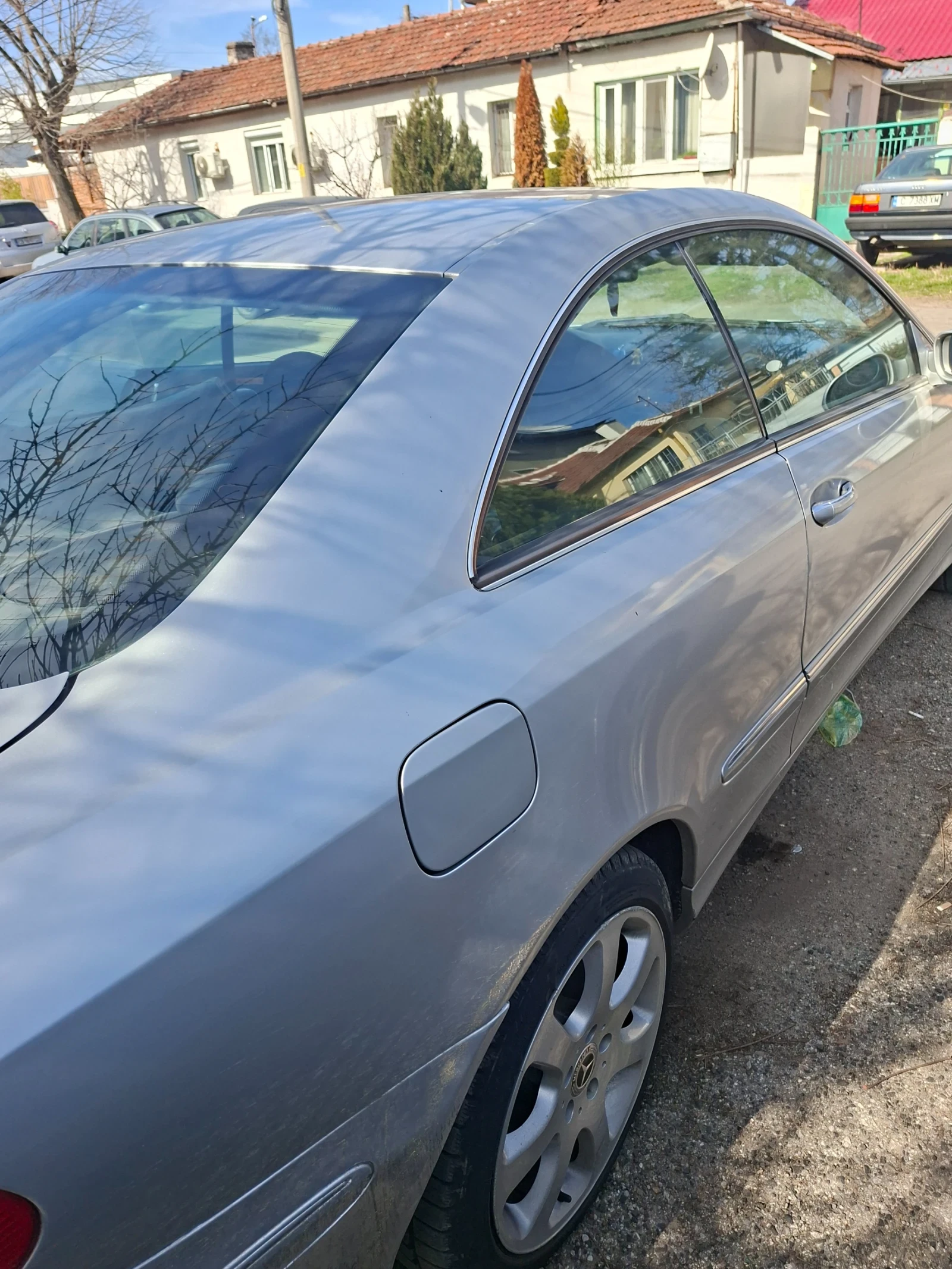 Mercedes-Benz CLK 240, снимка 2 - Автомобили и джипове - 53895815