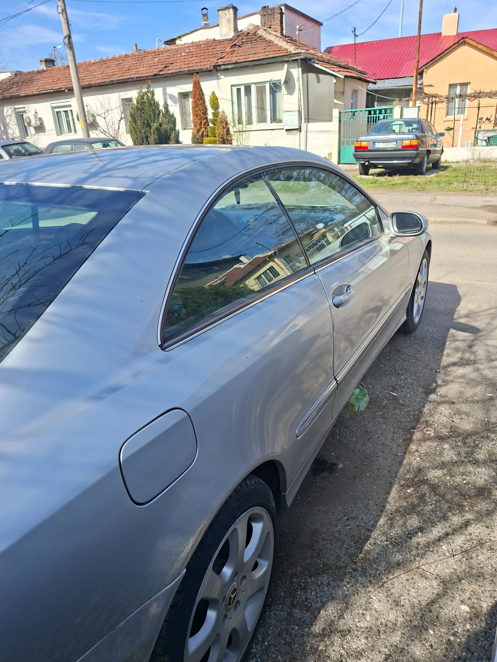 Mercedes-Benz CLK 240