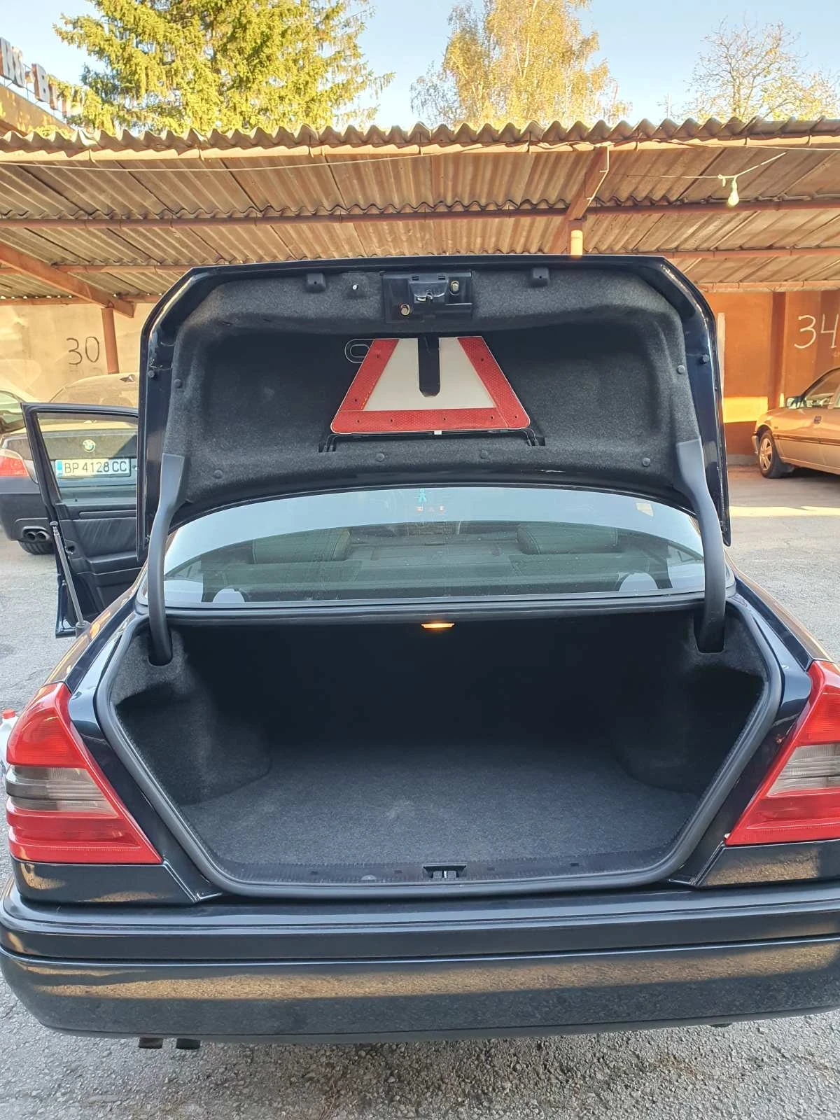 Mercedes-Benz C 200 Компресор W202  на 99000 км, снимка 6 - Автомобили и джипове - 53913409