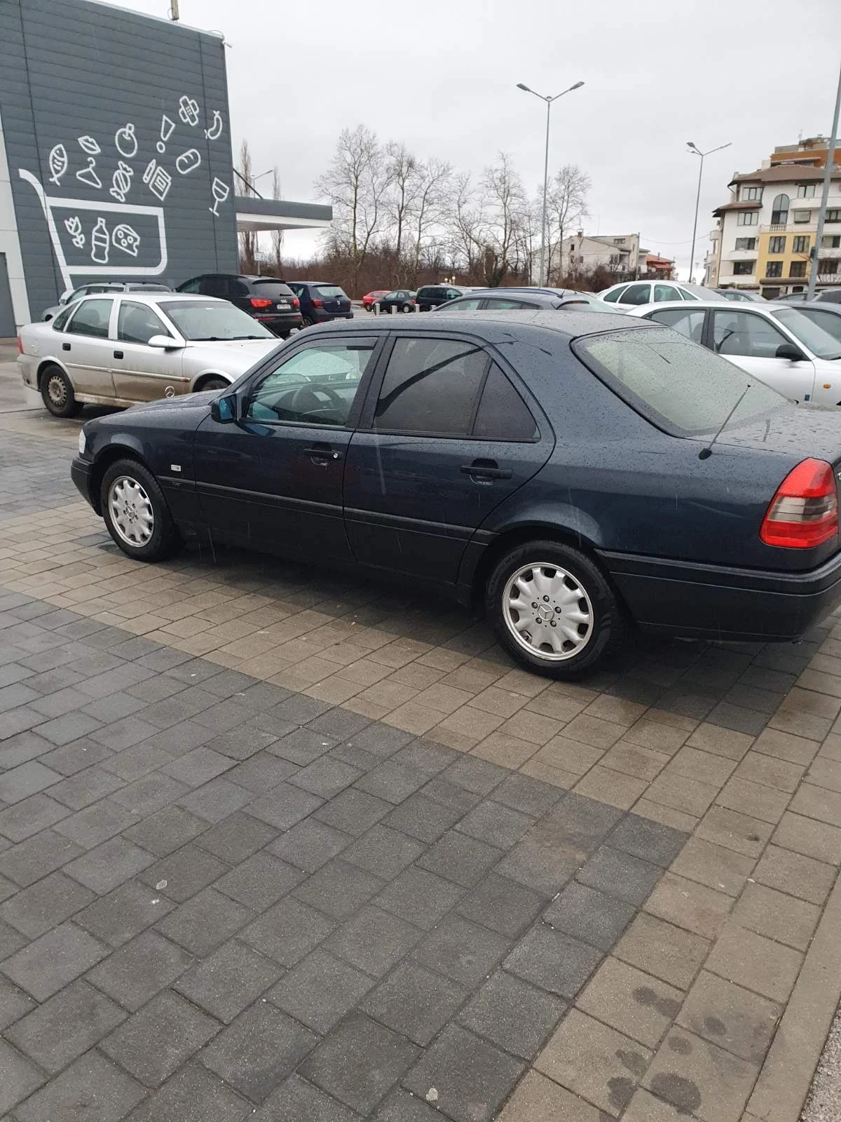 Mercedes-Benz C 200 Компресор W202  на 99000 км, снимка 2 - Автомобили и джипове - 53913409