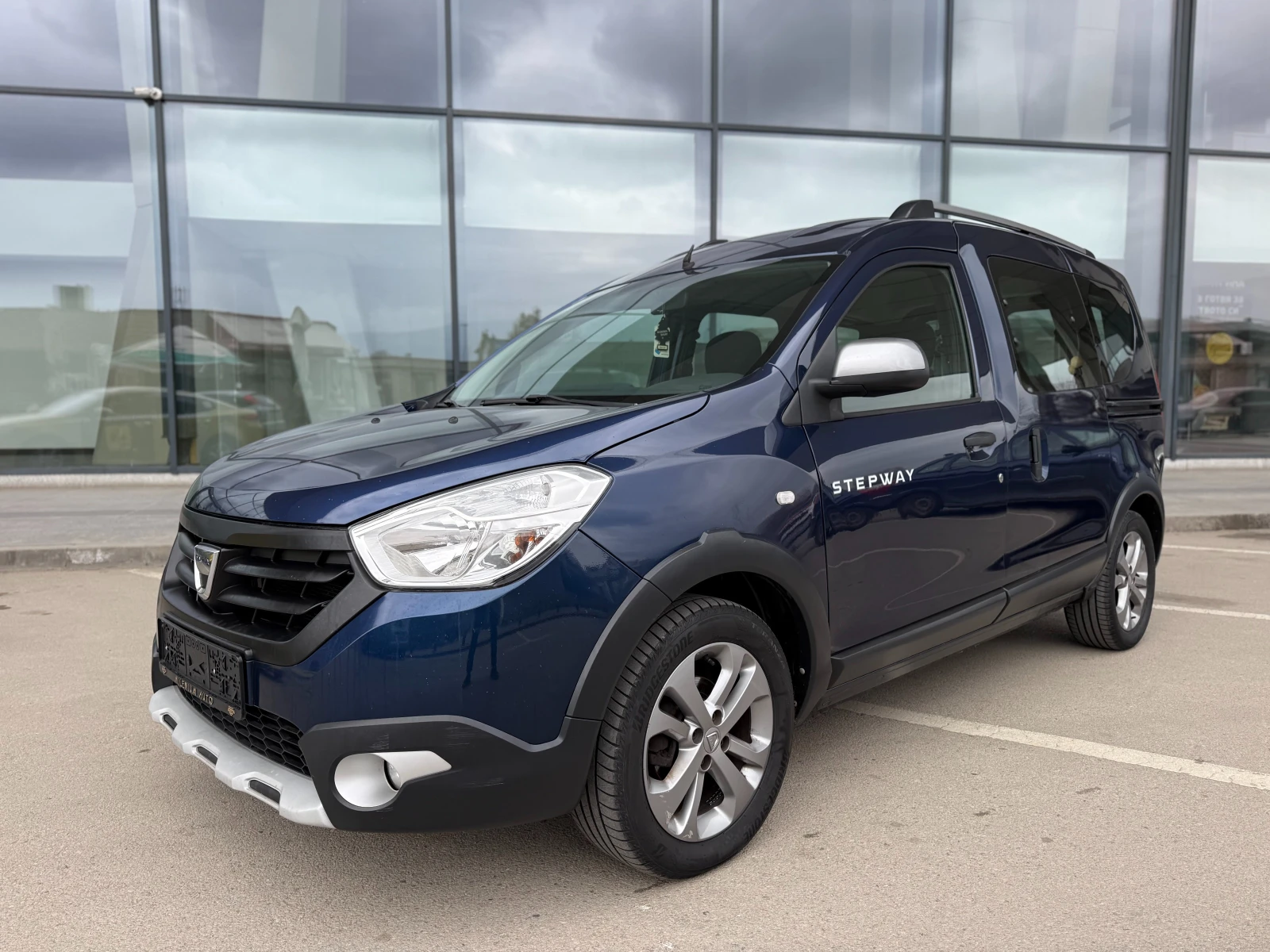 Dacia Dokker 6 МЕСЕЦА ГАРАНЦИЯ/STEPWAY 1.5DCI 90к.с. Подгрев
