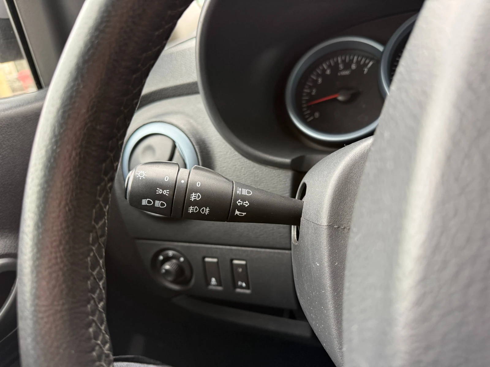 Dacia Dokker 6 МЕСЕЦА ГАРАНЦИЯ/STEPWAY 1.5DCI 90к.с. Подгрев, снимка 17 - Автомобили и джипове - 53925535