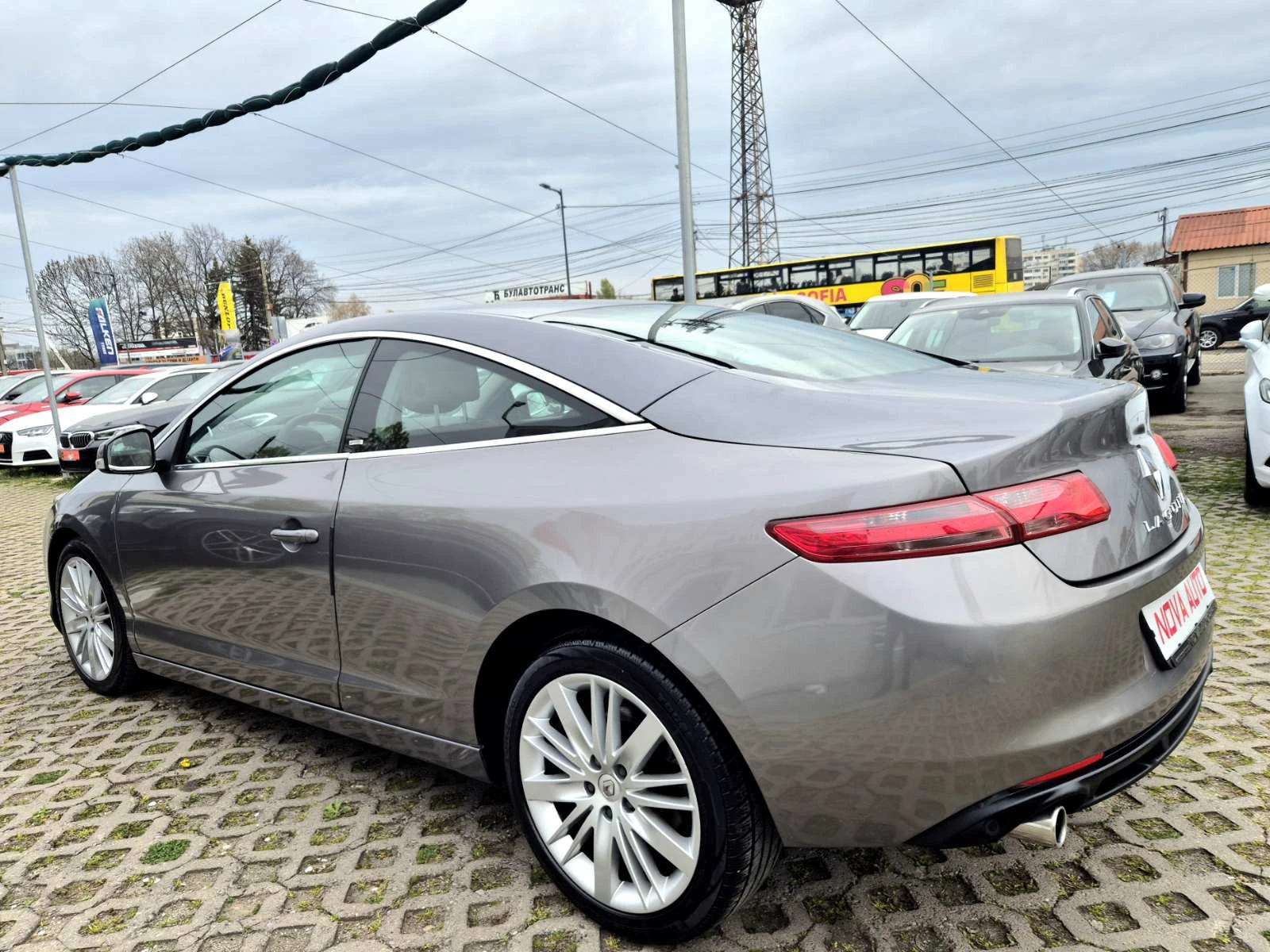 Renault Laguna Coupe 3.0D-235кс-4 CONTROL-AUTOMATIC-BOSE, снимка 2 - Автомобили и джипове - 54220834