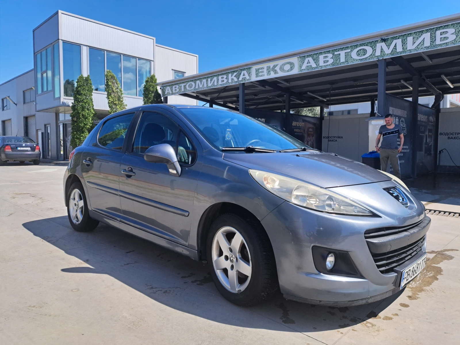 Peugeot 207, снимка 3 - Автомобили и джипове - 54801353