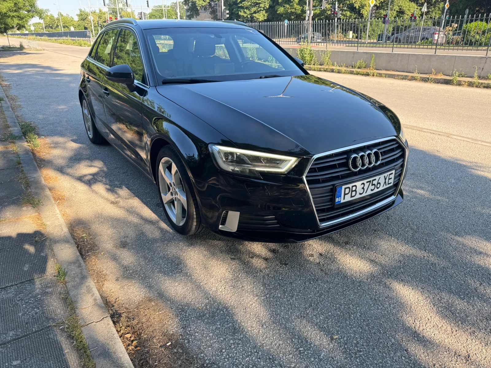 Audi A3 Full Led, снимка 2 - Автомобили и джипове - 55005426