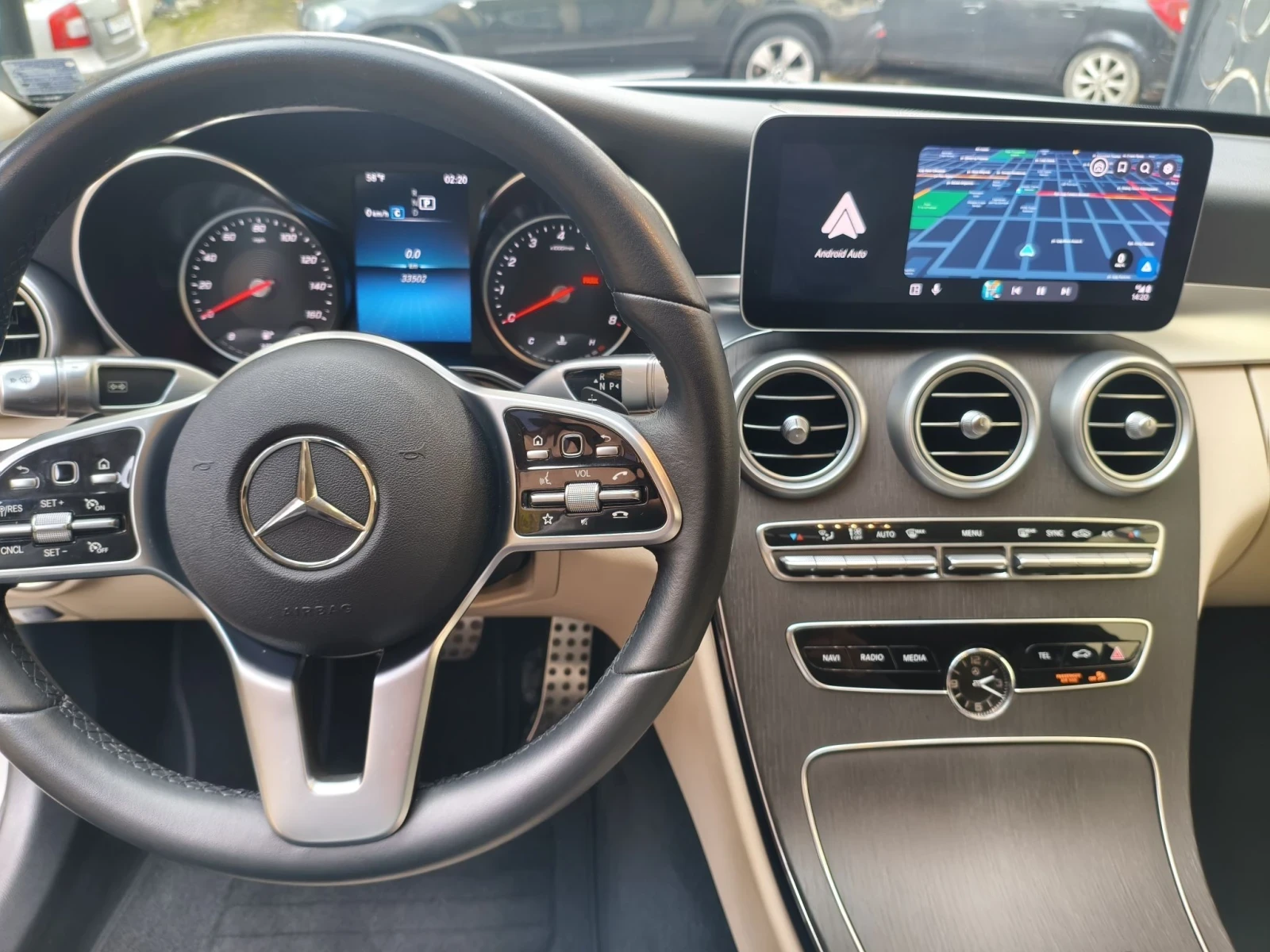 Mercedes-Benz C 300  2.0Tyrbo 258k 35.000km, снимка 11 - Автомобили и джипове - 55827540