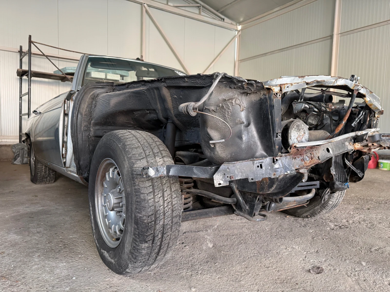 Mercedes-Benz SL 280 R107, снимка 12 - Автомобили и джипове - 56059602
