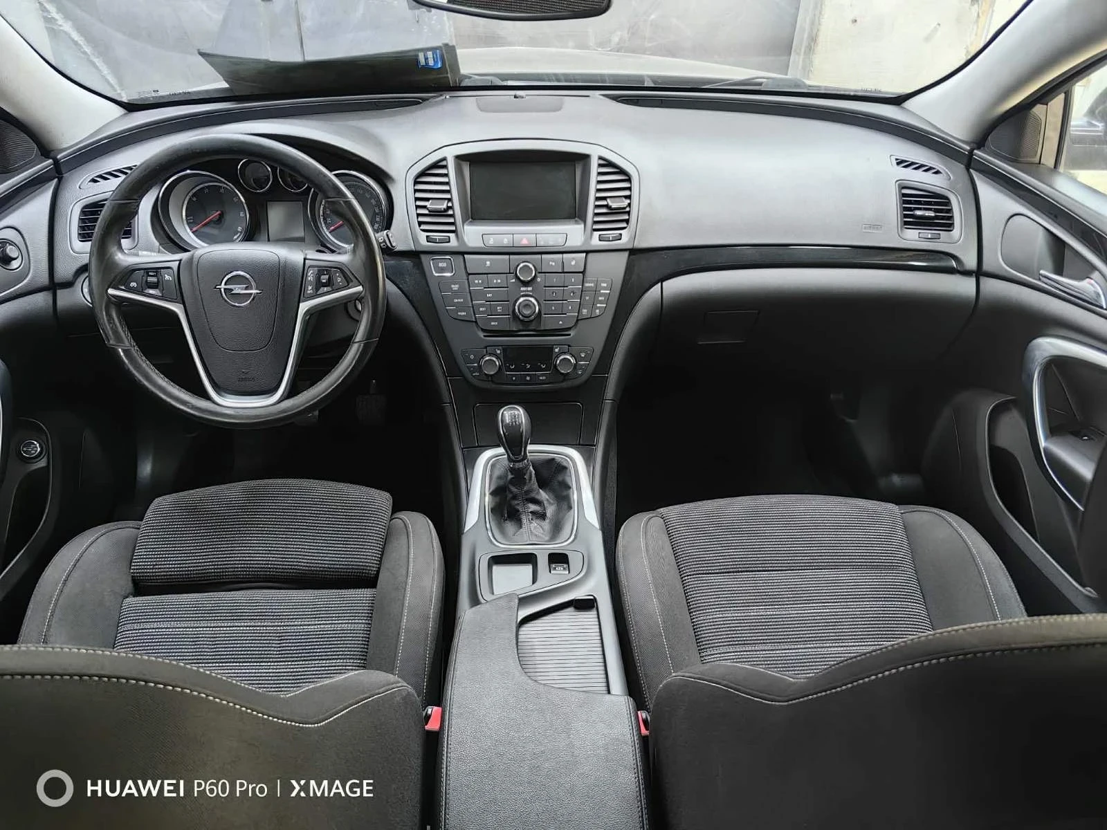 Opel Insignia, снимка 6 - Автомобили и джипове - 56191268