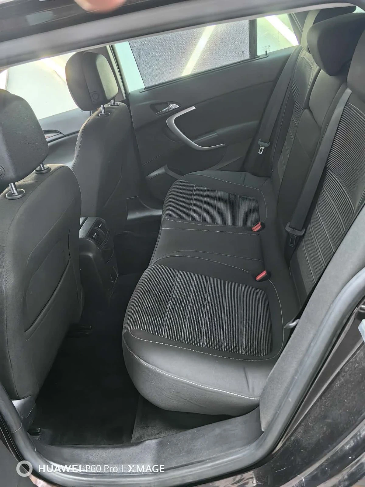 Opel Insignia, снимка 9 - Автомобили и джипове - 56191268