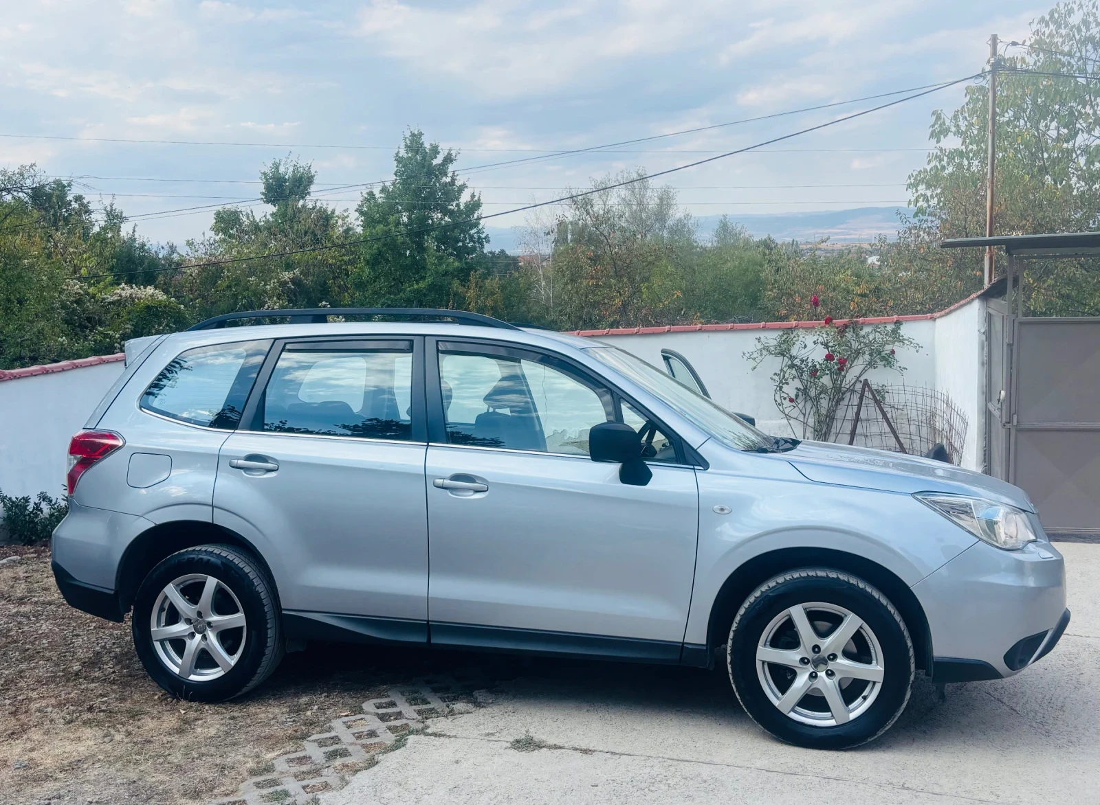 Subaru Forester, снимка 4 - Автомобили и джипове - 56228264