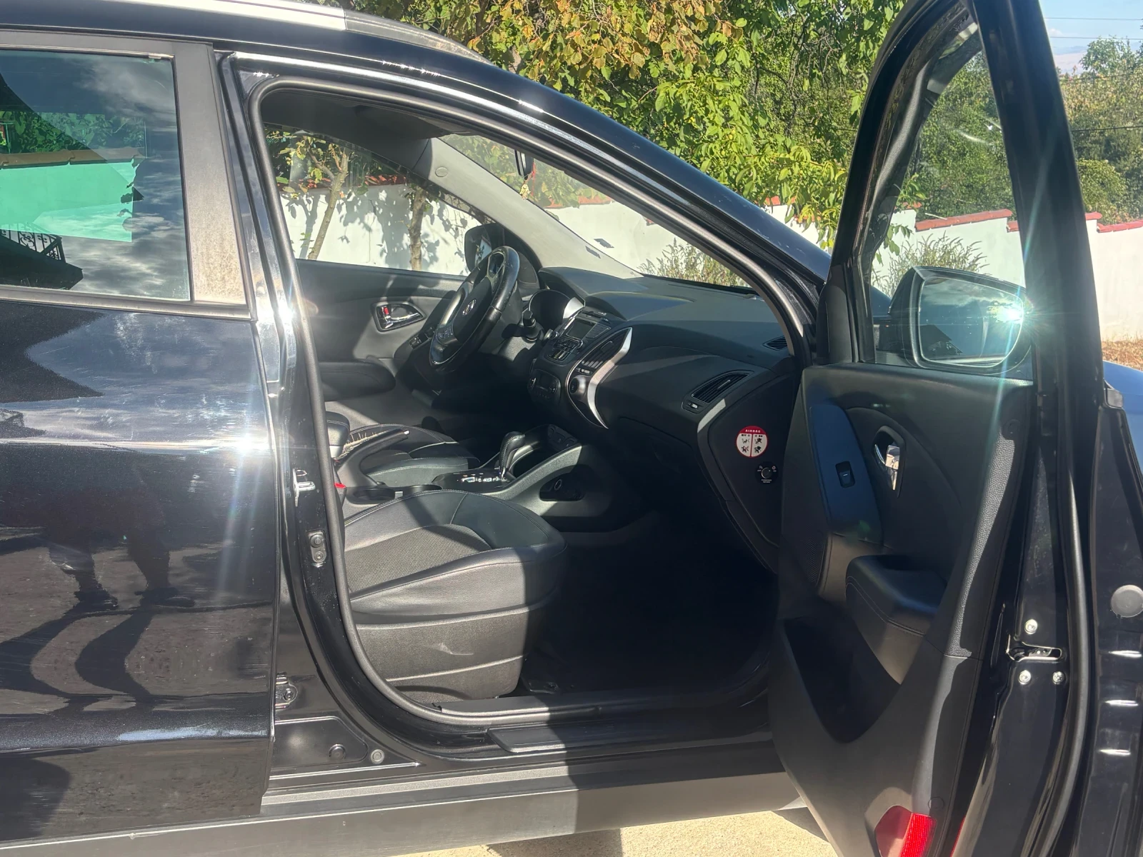 Hyundai IX35, снимка 3 - Автомобили и джипове - 56228264
