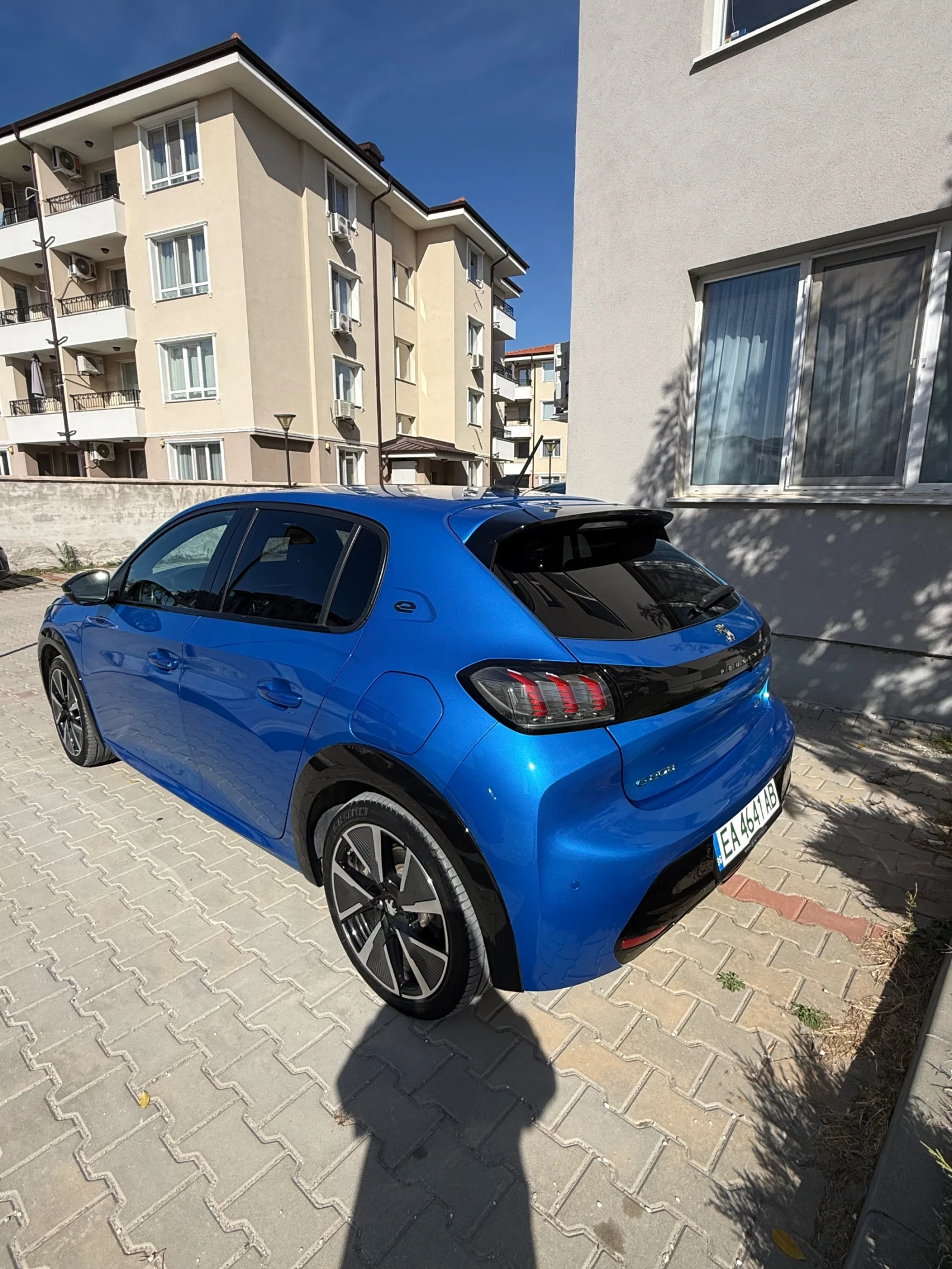 Peugeot 208 GT Line, снимка 14 - Автомобили и джипове - 56635281