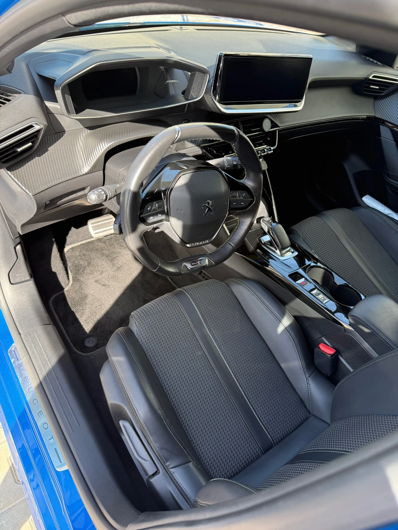 Peugeot 208 GT Line, снимка 5 - Автомобили и джипове - 56635281