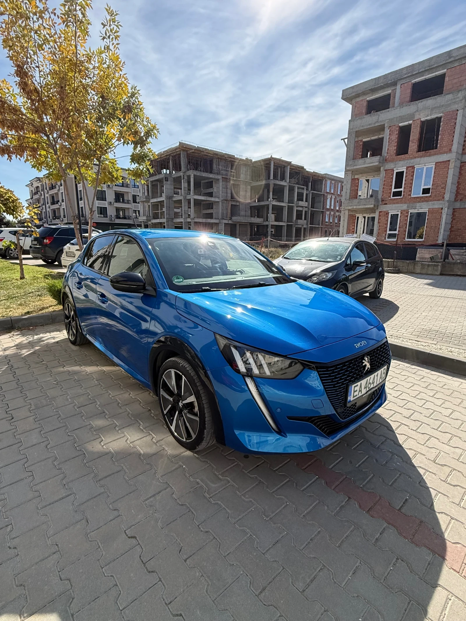Peugeot 208 GT Line, снимка 2 - Автомобили и джипове - 56635281