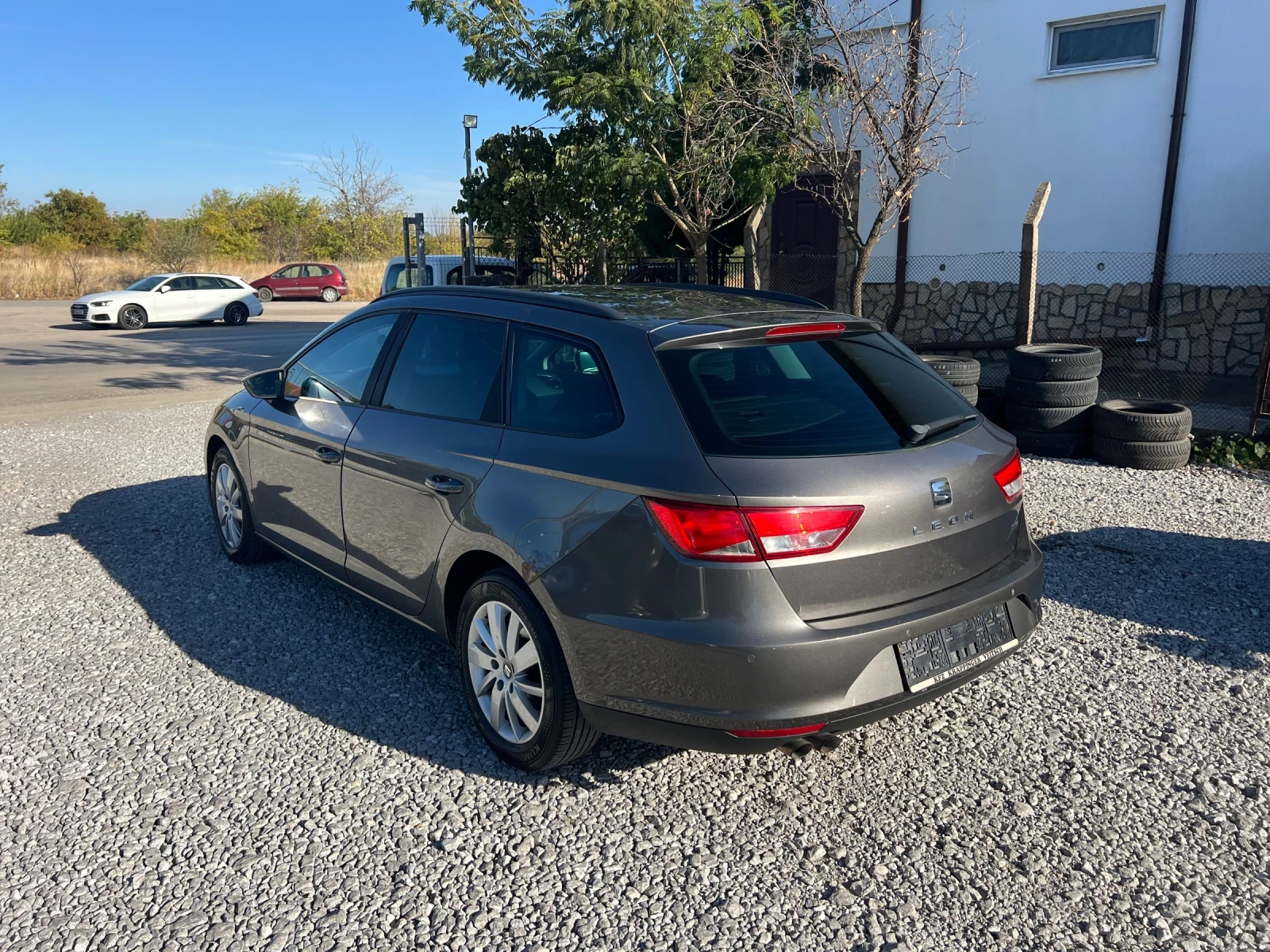 Seat Leon 1.6 ��� 105 ���� 4�4 2014 � ��� ���� | Mobile.bg � ����������� 5