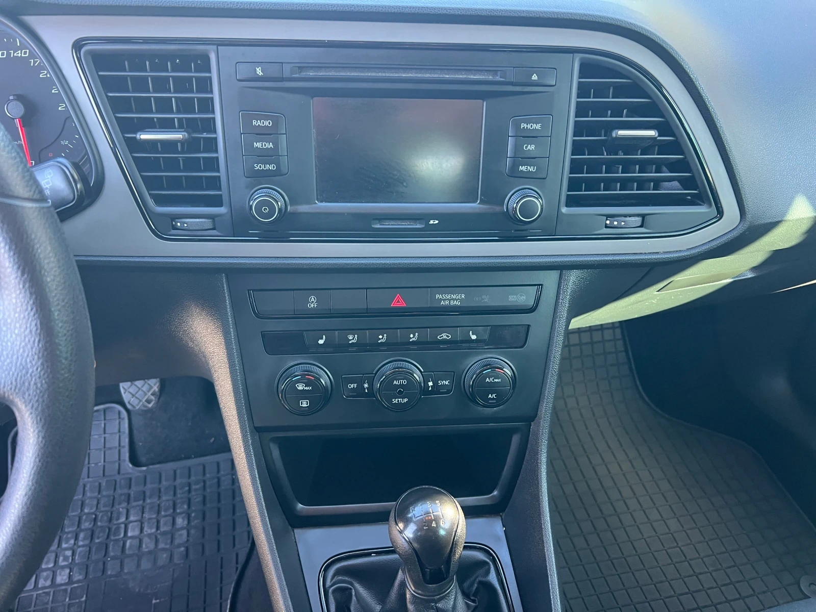 Seat Leon 1.6 ��� 105 ���� 4�4 2014 � ��� ���� | Mobile.bg � ����������� 14