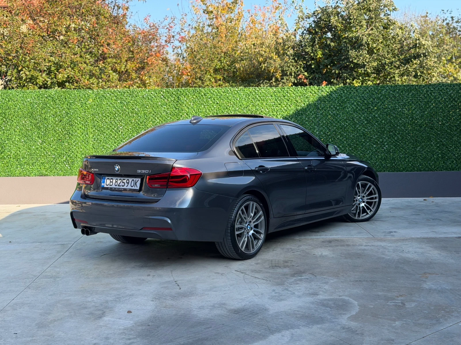 BMW 330, снимка 2 - Автомобили и джипове - 56666565