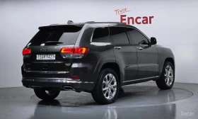 Jeep Grand cherokee 2019* SUMMIT* DISTRONIK* HARMAN* ОБДУХ* КРАЙНА ЦЕН, снимка 4