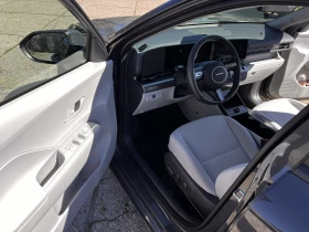 Hyundai Kona * FULL-SEL* 65.4KW* 1г Каско+ гражд* 100% SoH ГАРА, снимка 9