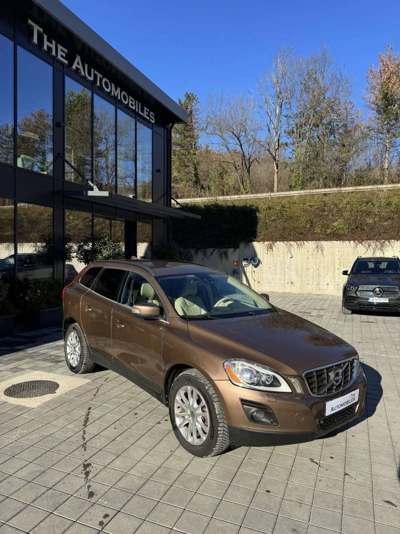 Volvo XC60, снимка 2 - Автомобили и джипове - 48404841