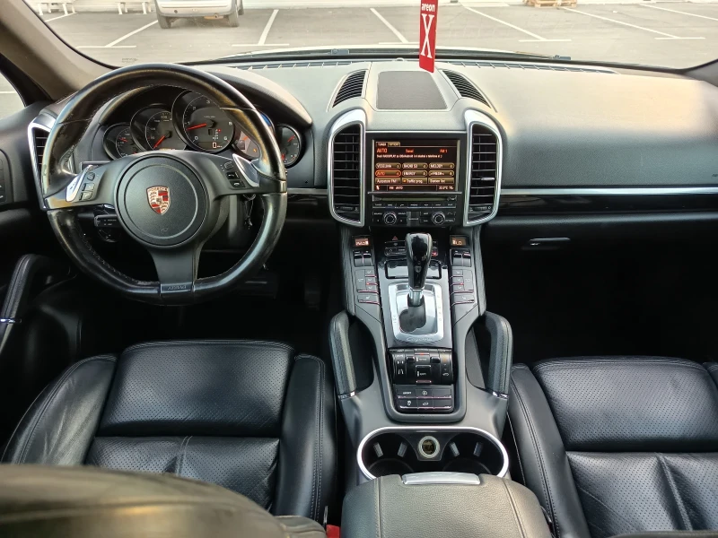 Porsche Cayenne, снимка 16 - Автомобили и джипове - 51839570