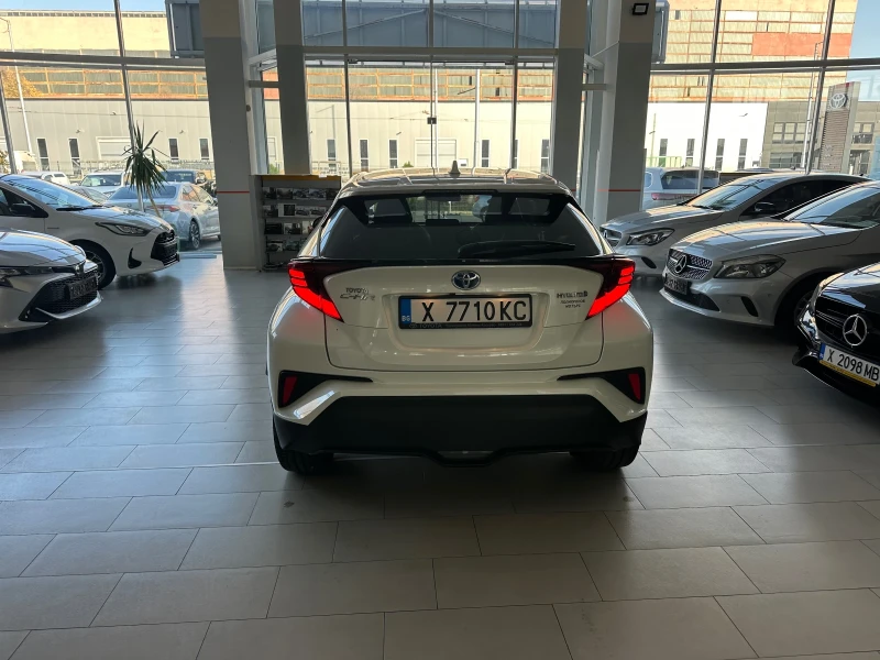 Toyota C-HR Club, снимка 4 - Автомобили и джипове - 52500336
