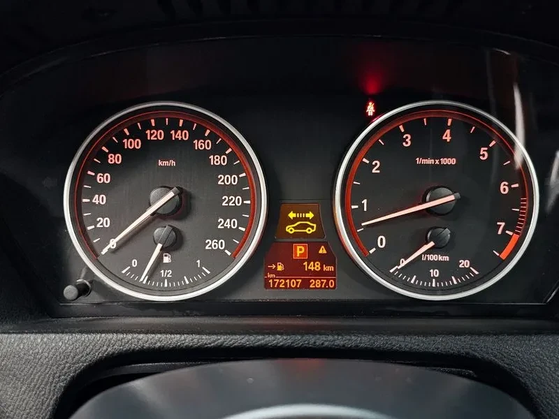 BMW X5 xDrive 35I - изображение 8