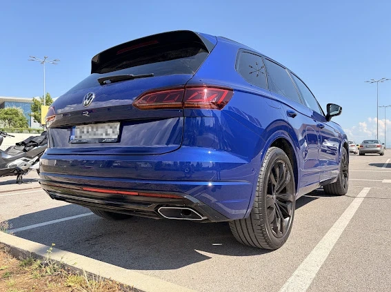 VW Touareg R E Hibrid 462 ps, снимка 2 - Автомобили и джипове - 55883999
