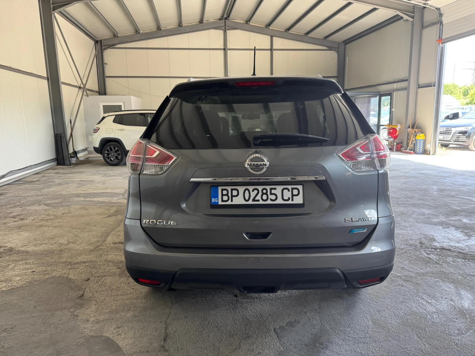 Nissan Rogue 2.4i 4x4 AVTOMAT - изображение 4