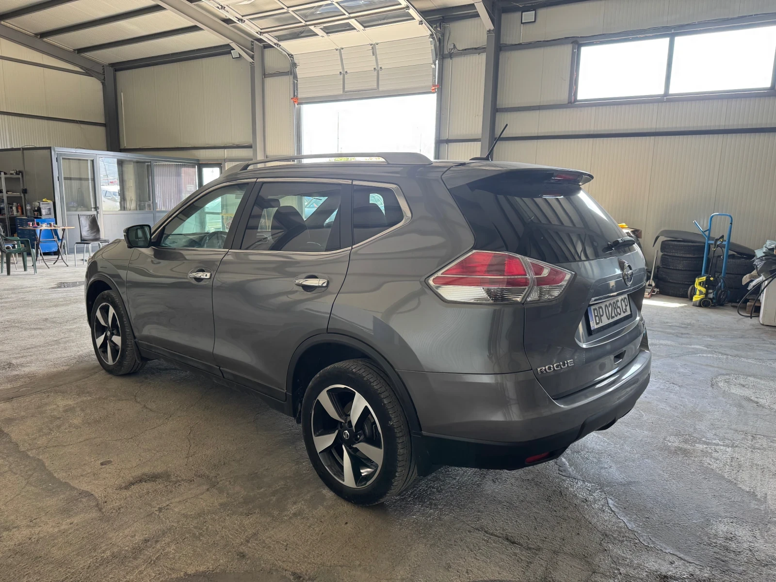 Nissan Rogue 2.4i 4x4 AVTOMAT - изображение 3