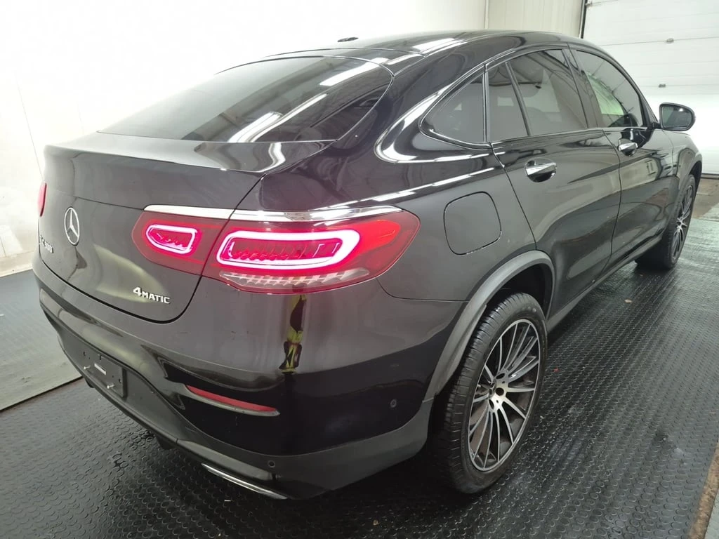 Mercedes-Benz GLC 300 * CARFAX * БЕЗ ПЪРВОНАЧАЛНА ВНОСКА - изображение 4