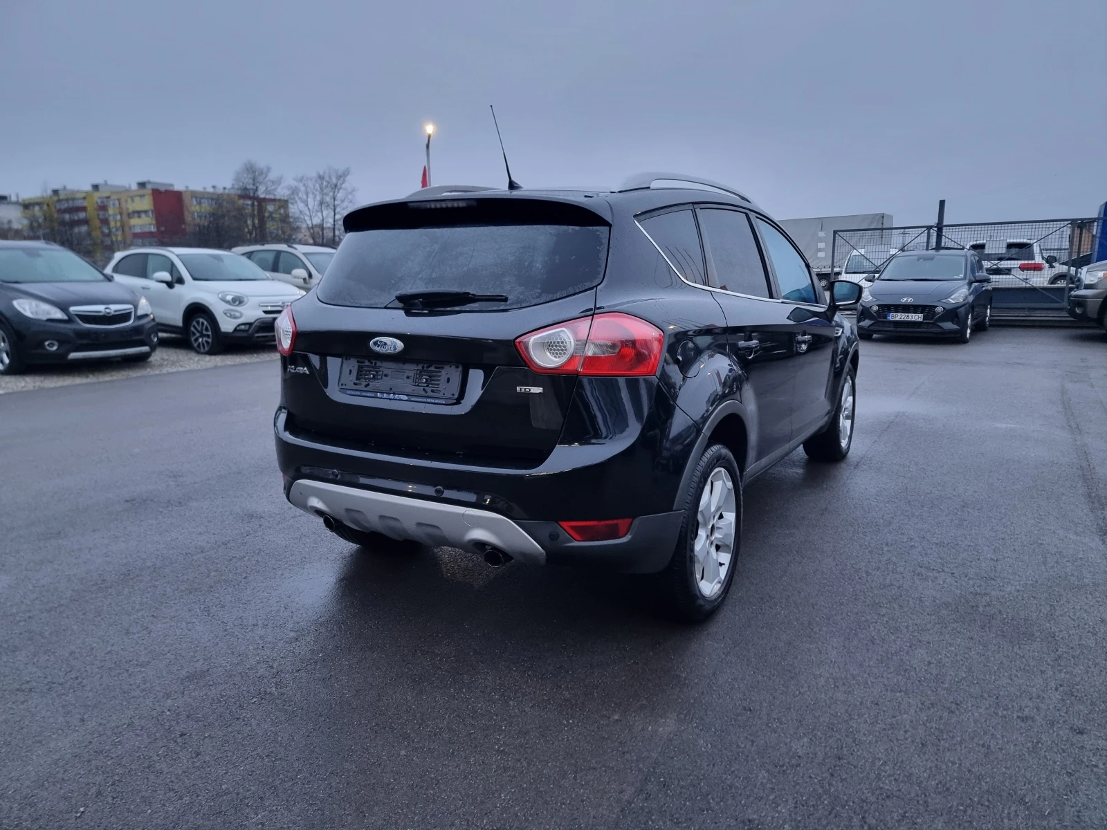 Ford Kuga 2.0TDI 4X4 - изображение 6