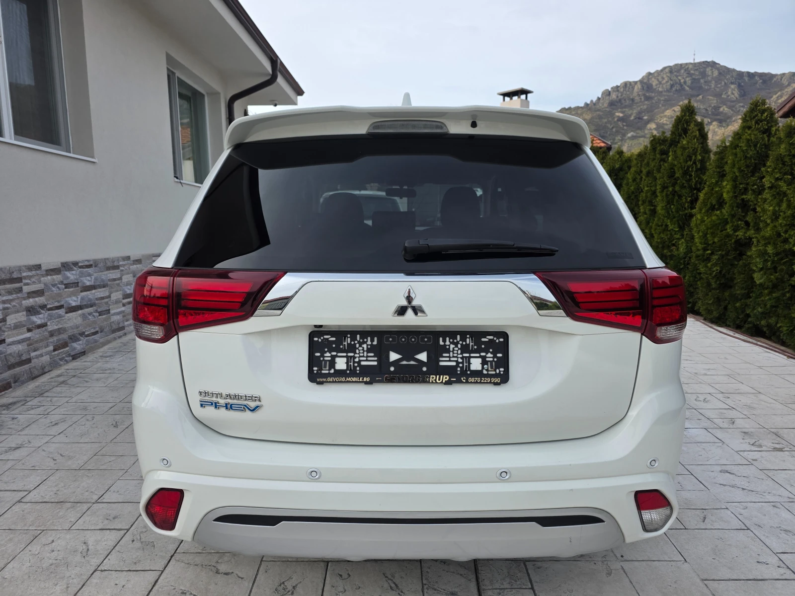 Mitsubishi Outlander 2.4 .Plug -in Hibrid 4WD  | Mobile.bg � ����������� 6