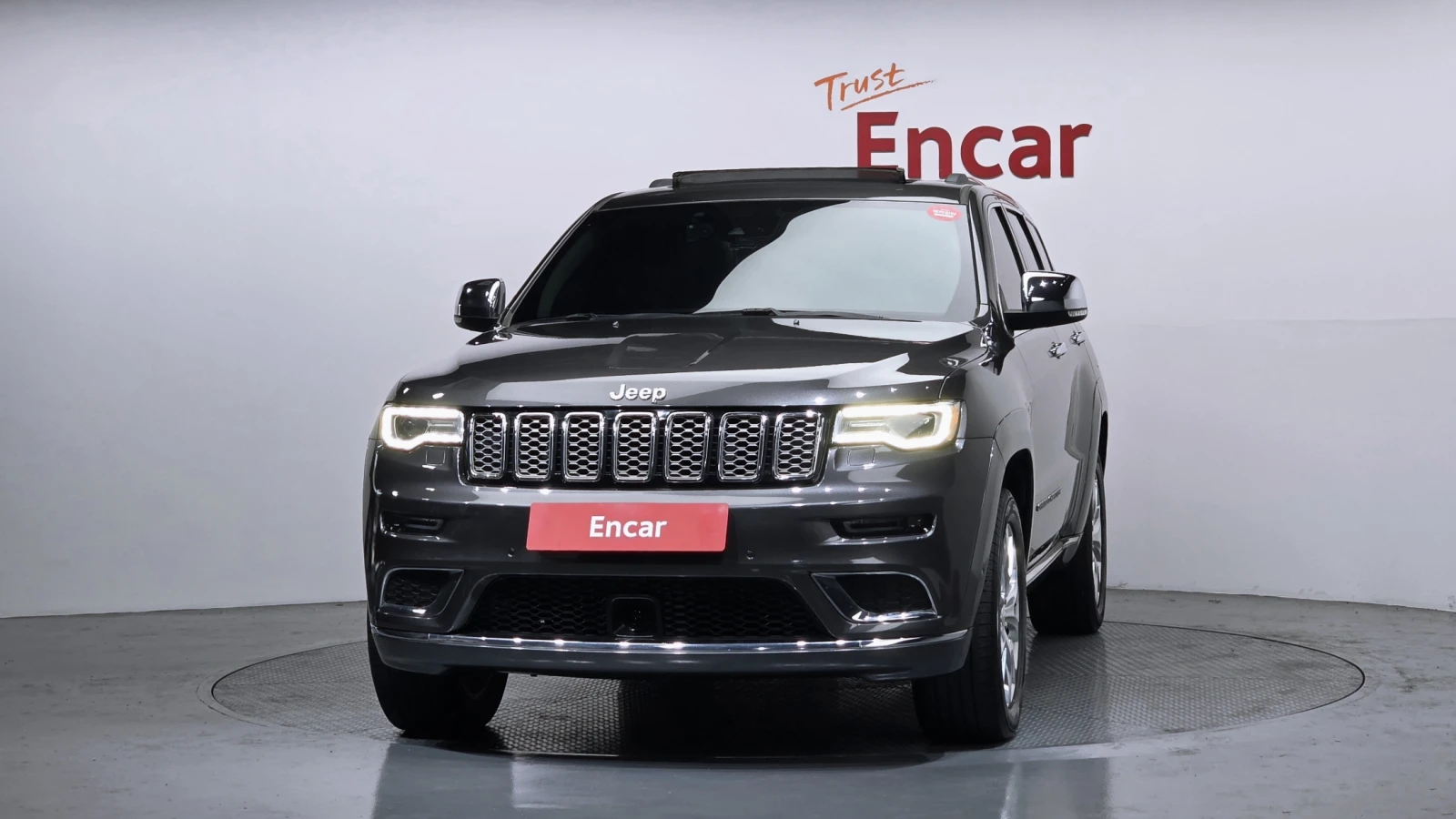 Jeep Grand cherokee 2019* SUMMIT* DISTRONIK* HARMAN* �����* ������ ��� | Mobile.bg � ����������� 2