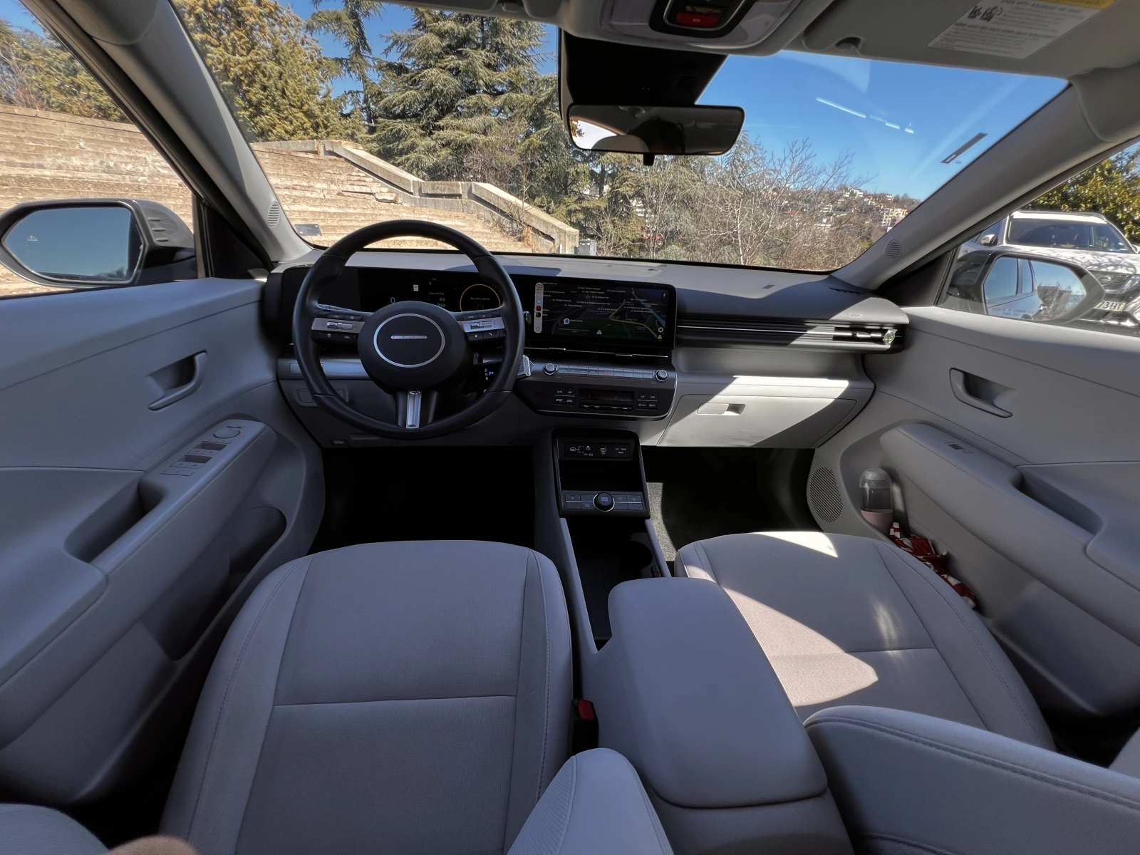 Hyundai Kona * FULL-SEL* 65.4KW* 1г Каско+ гражд* 100% SoH ГАРА, снимка 2 - Автомобили и джипове - 54838810