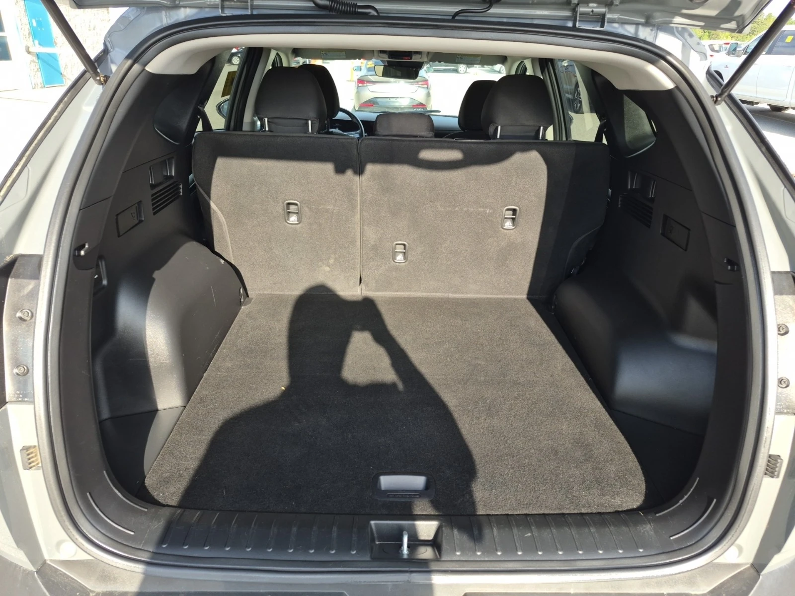 Hyundai Tucson, снимка 13 - Автомобили и джипове - 55193897