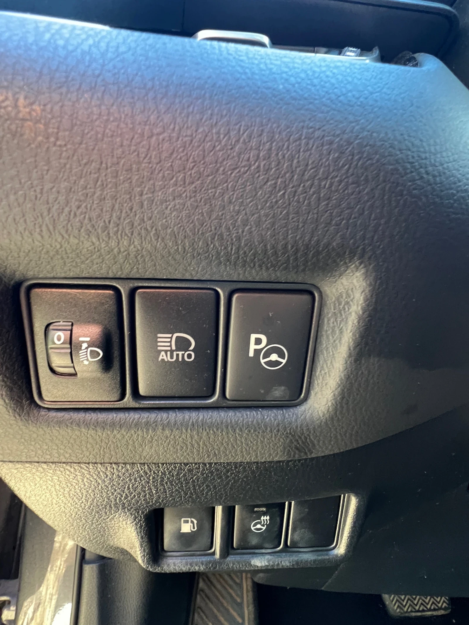 Toyota C-HR, снимка 9 - Автомобили и джипове - 55503536