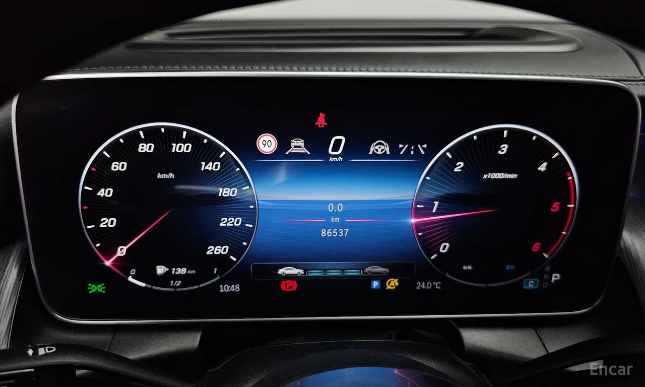 Mercedes-Benz GLC 220 4MATIC* HEAD UP* DISTRONIC* ОБДУХ* КРАЙНА ЦЕНА, снимка 13 - Автомобили и джипове - 55543364