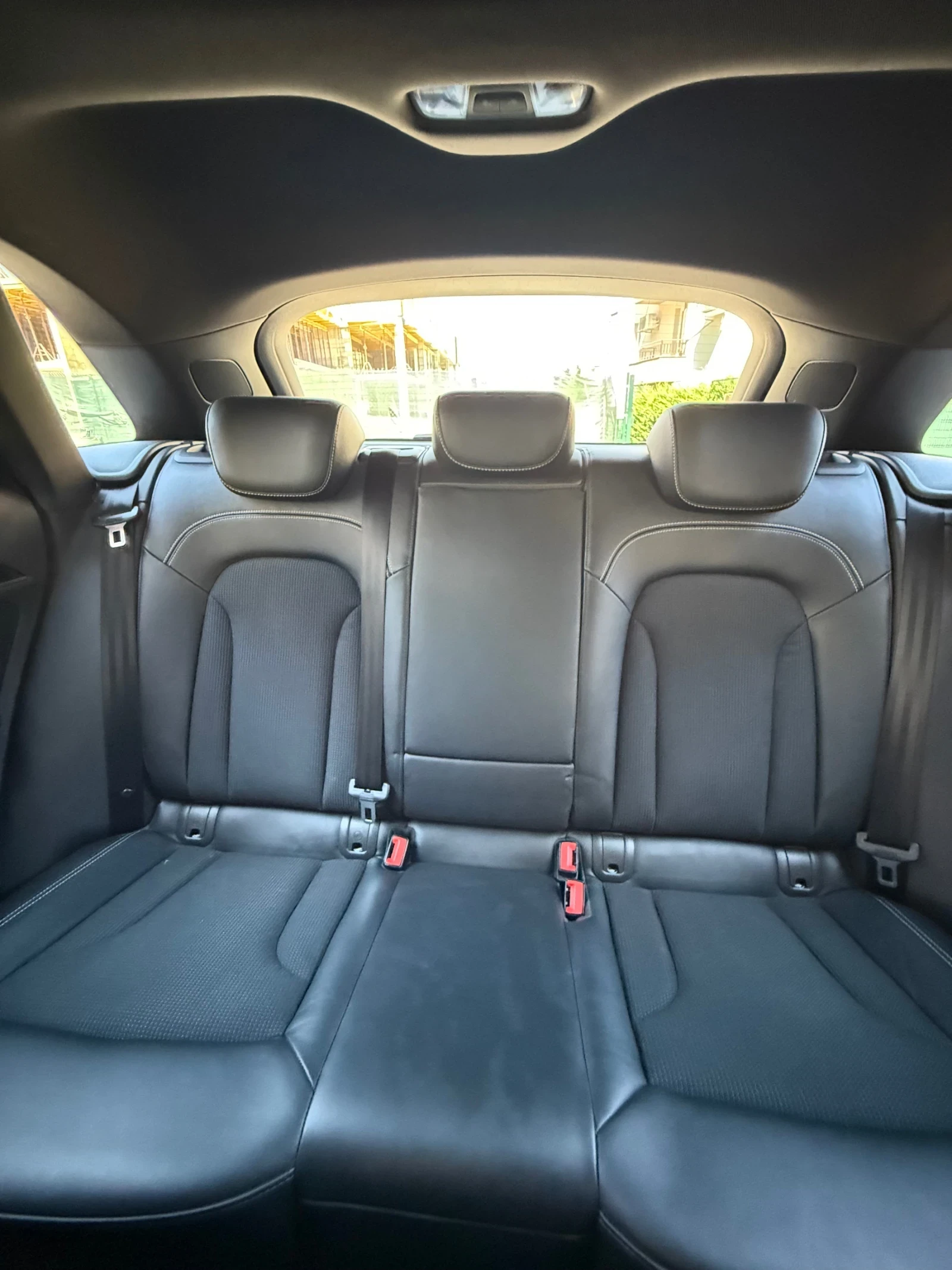 Audi Q3 Quattro 2.0 TDi S-Line, снимка 11 - Автомобили и джипове - 55612678