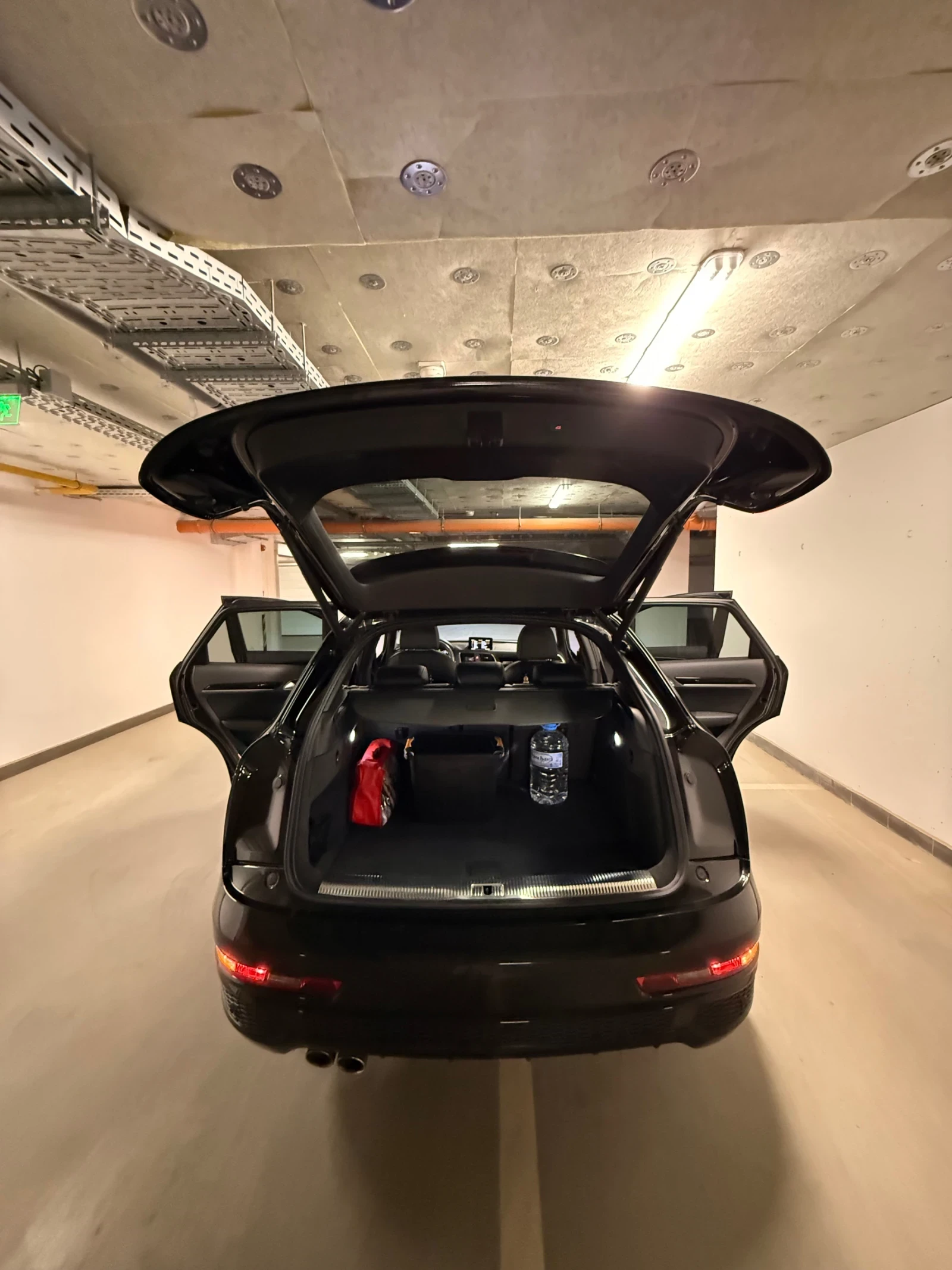 Audi Q3 Quattro 2.0 TDi S-Line, снимка 7 - Автомобили и джипове - 55612678