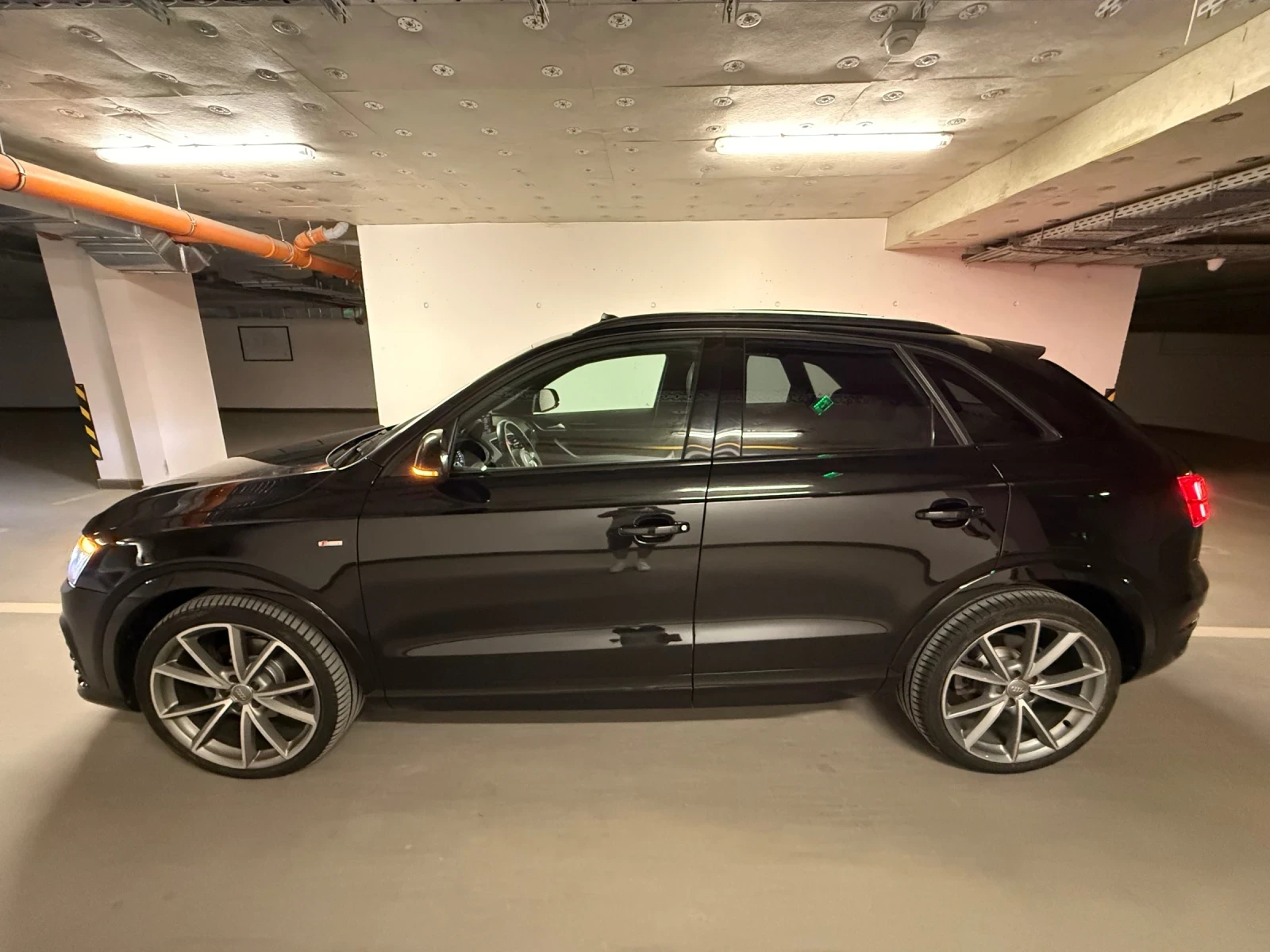Audi Q3 Quattro 2.0 TDi S-Line, снимка 8 - Автомобили и джипове - 55612678