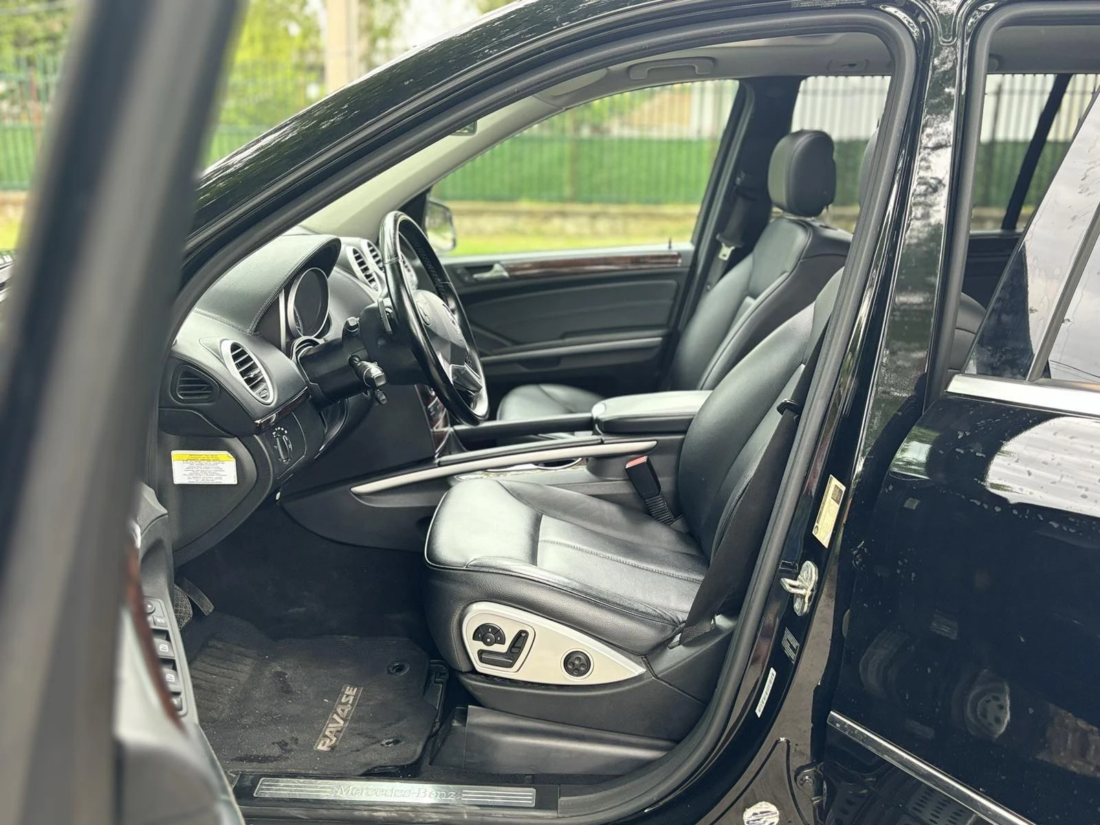 Mercedes-Benz GL 450, снимка 8 - Автомобили и джипове - 56079150
