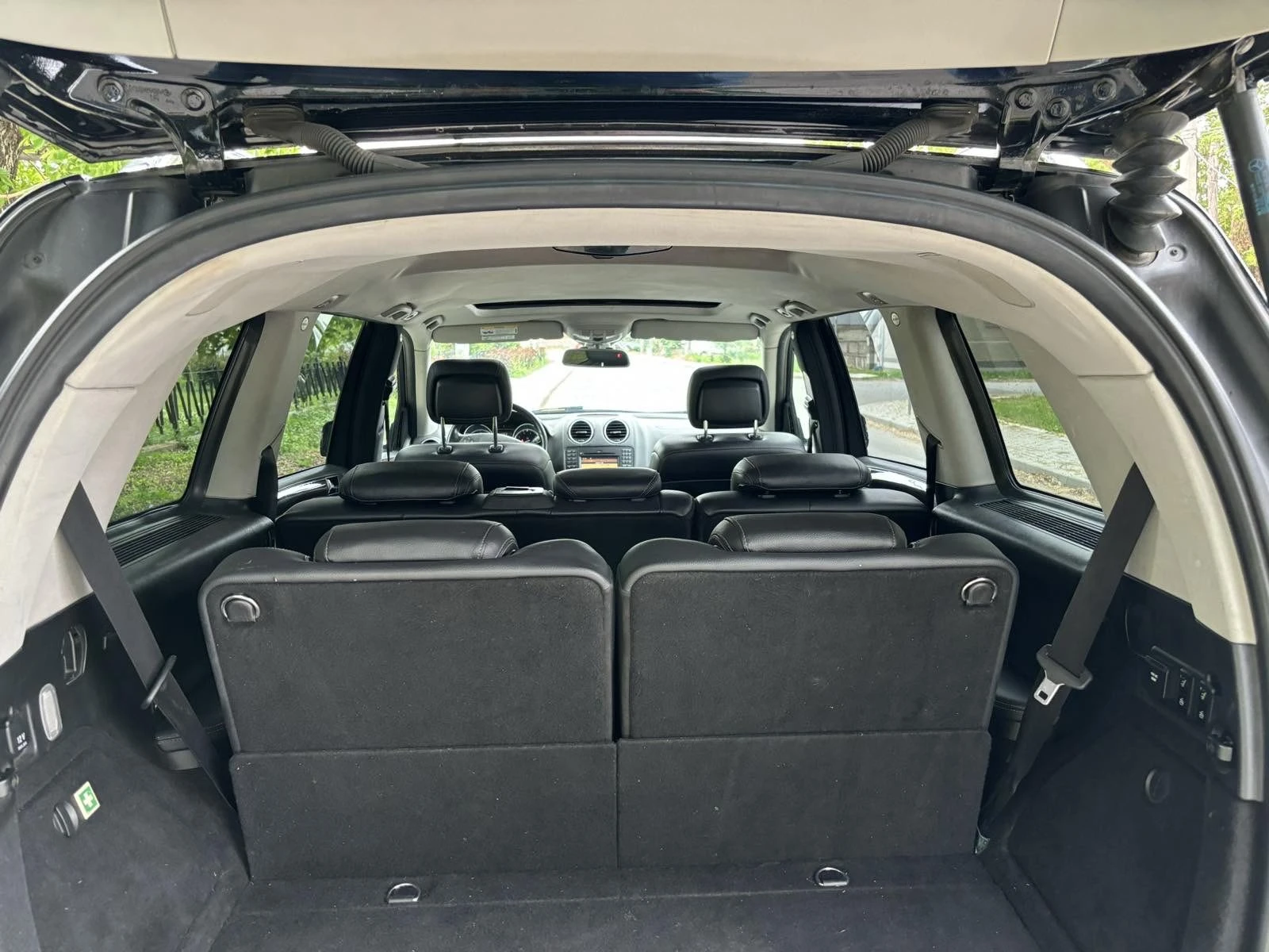 Mercedes-Benz GL 450, снимка 11 - Автомобили и джипове - 56079150