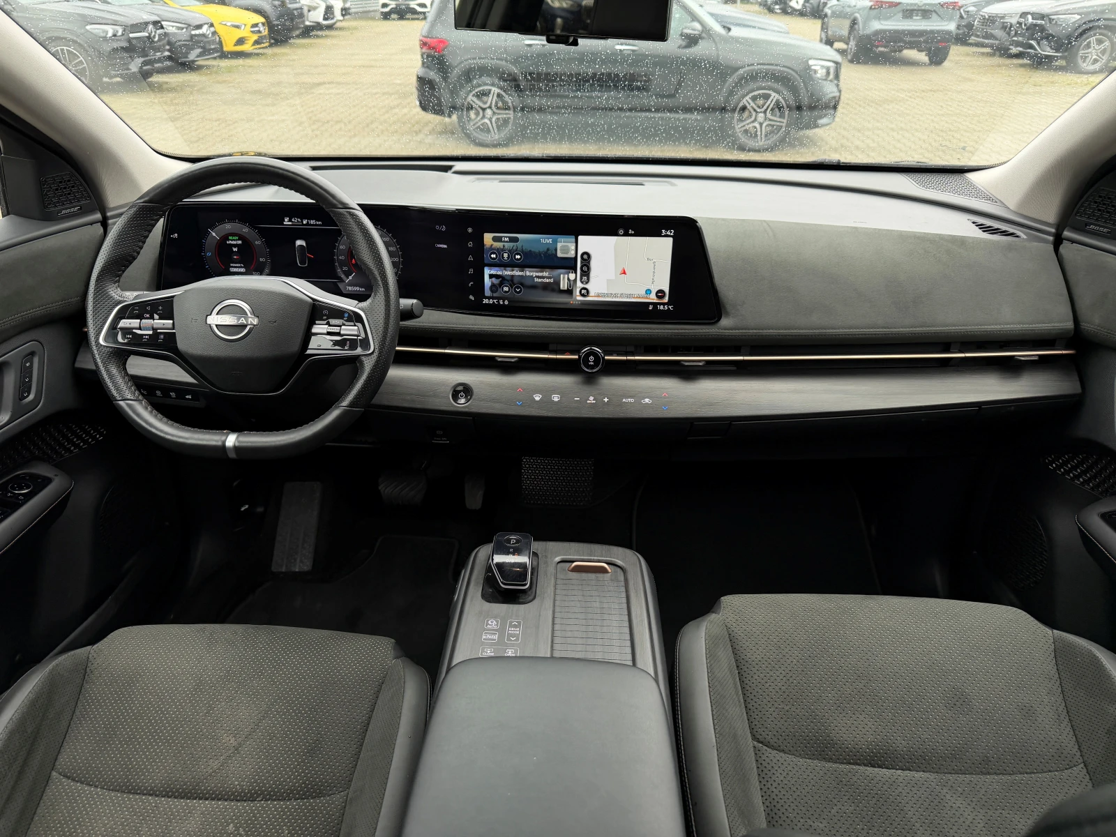 Nissan Ariya Leather LED Navi Camera HeadUp, снимка 9 - Автомобили и джипове - 56717666