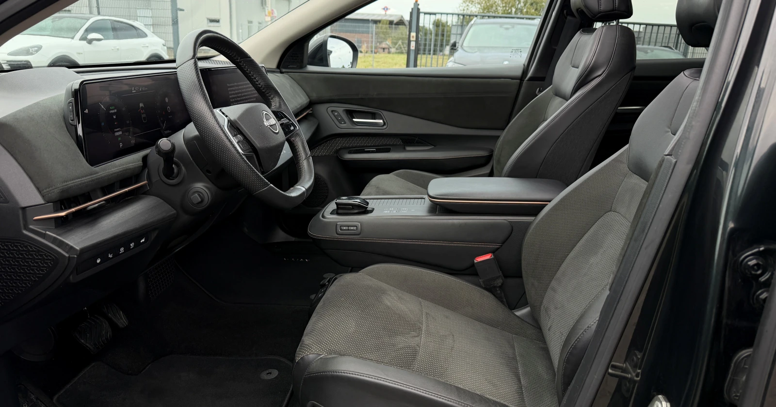 Nissan Ariya Leather LED Navi Camera HeadUp, снимка 7 - Автомобили и джипове - 56717666