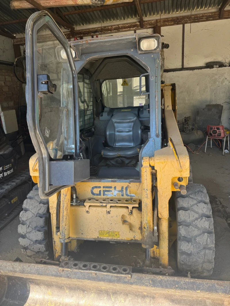 Мини челни товарачи GEHL 4640 TURBO, снимка 5 - Индустриална техника - 52102873